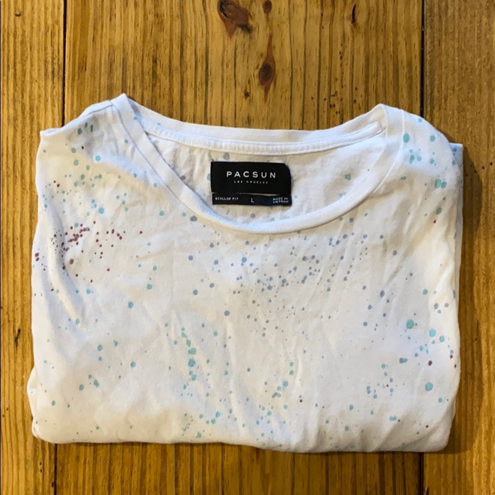 PacSun Scallop Fit Large shirt